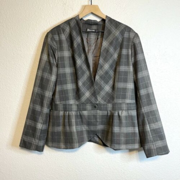 NEW New York and Company Peplum Plaid single button Blazer Jacket sz 10 - Picture 1 of 11